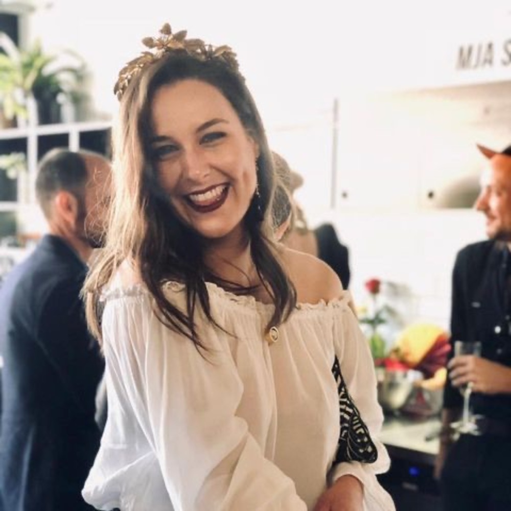 Meet your Posher, Alexandra